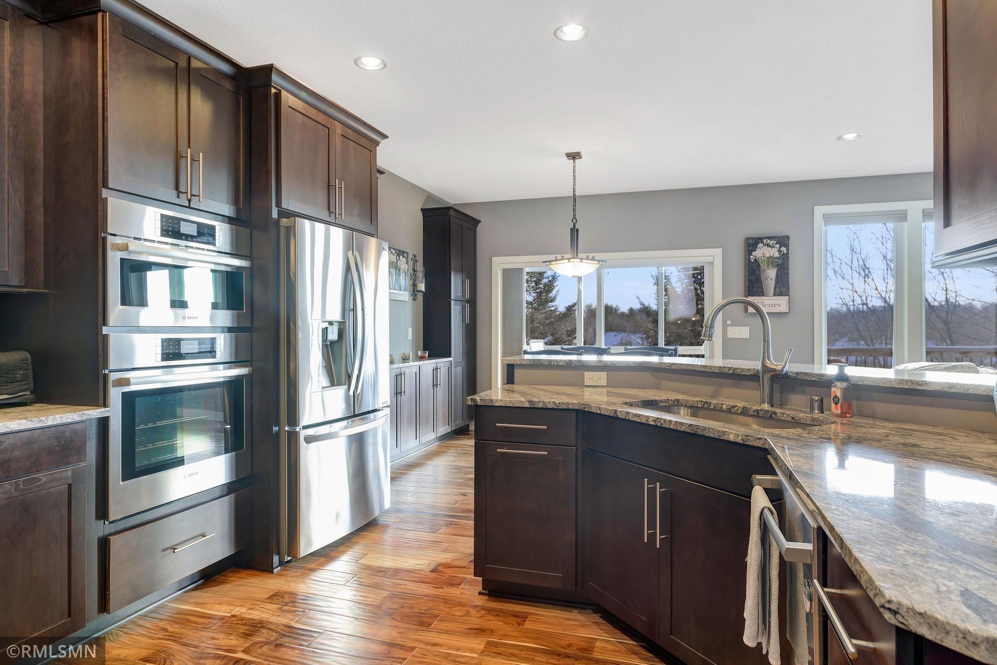8697 Collin Way Inver Grove Heights, MN 55076 - Photo 3 of 24 Gallery Image 3