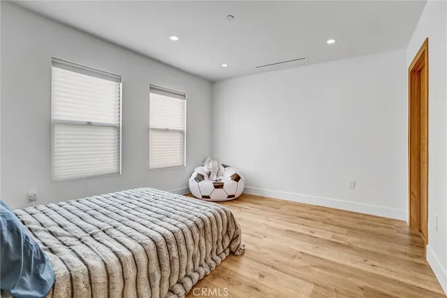 $1,595,000 | 6900 Corbin Avenue, Reseda, CA 91335