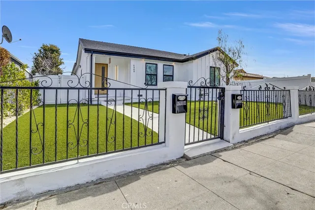 $1,595,000 | 6900 Corbin Avenue, Reseda, CA 91335