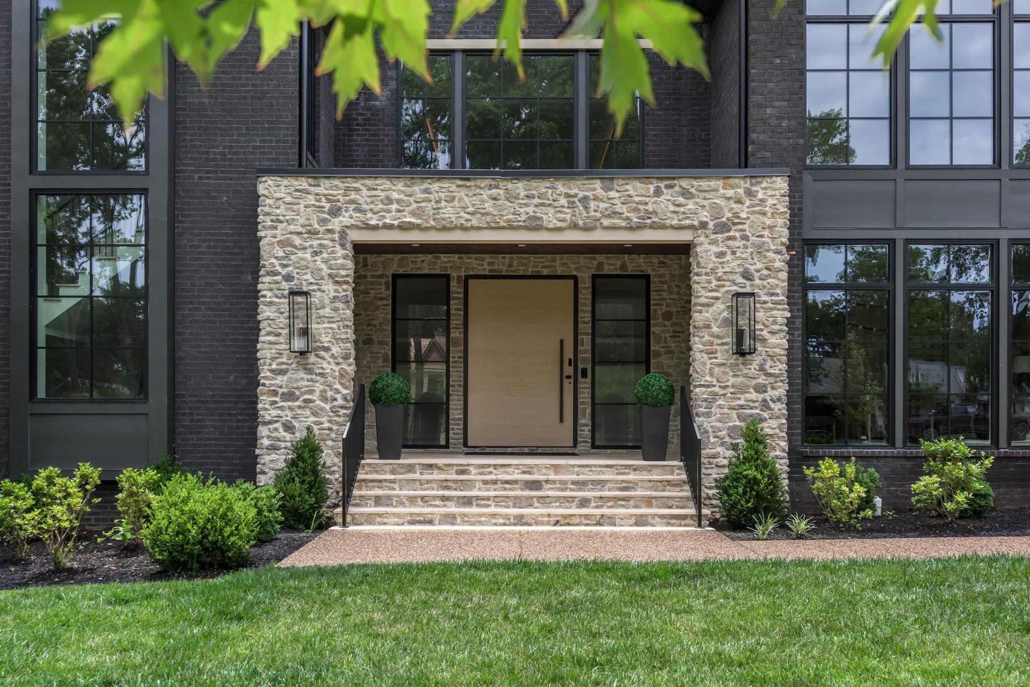 325 Gun Club Road Nashville, TN 37205 - Photo 3 of 45