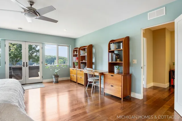 $2,450,000 | 3192 Beach Trail Drive, Saugatuck, MI 49453