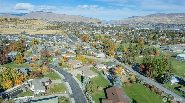 $750,000 | 613 Meadows Drive North, Wenatchee, WA 98801