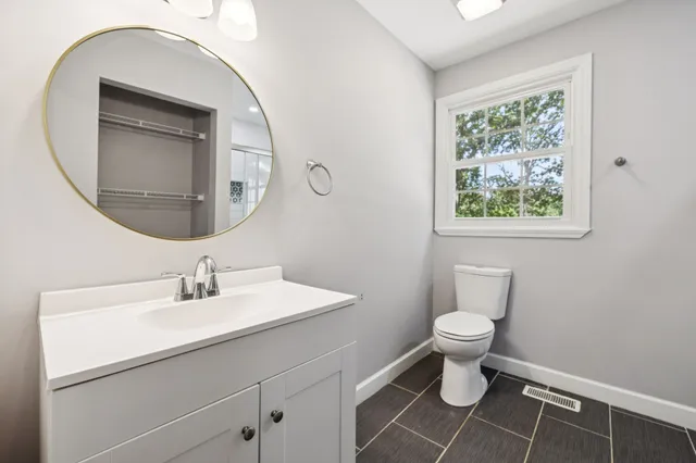 $2,700 | 102 Warren Place, Dickson, TN 37055