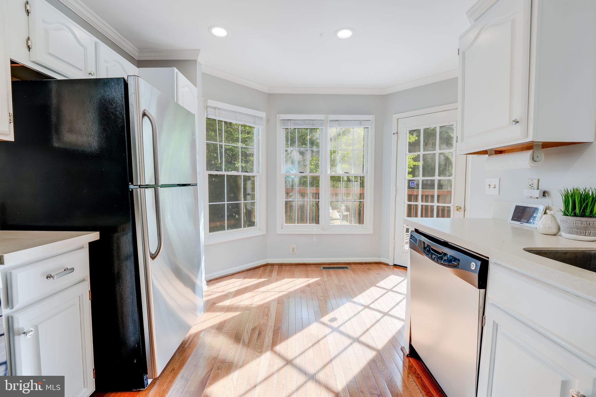 46659 Ashmere Square Sterling, VA 20165 - Photo 18 of 43