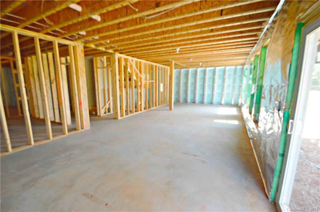 9225 Inverness Bay Road Charlotte, NC 28278 - Photo 5 of 15 Gallery Image 5