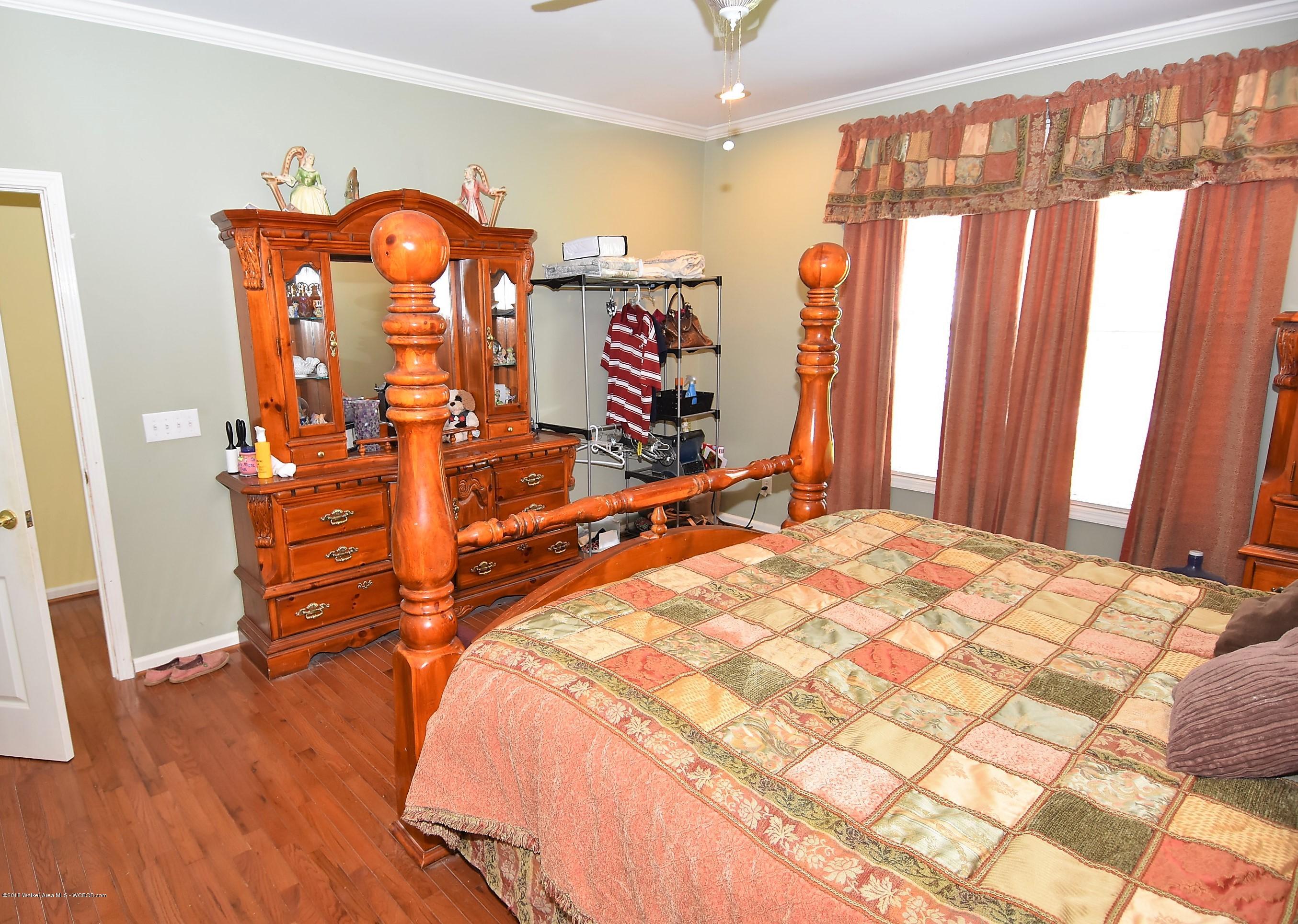 349 Robinson Loop Jasper, AL 35504 - Photo 26 of 36 Gallery Image 26