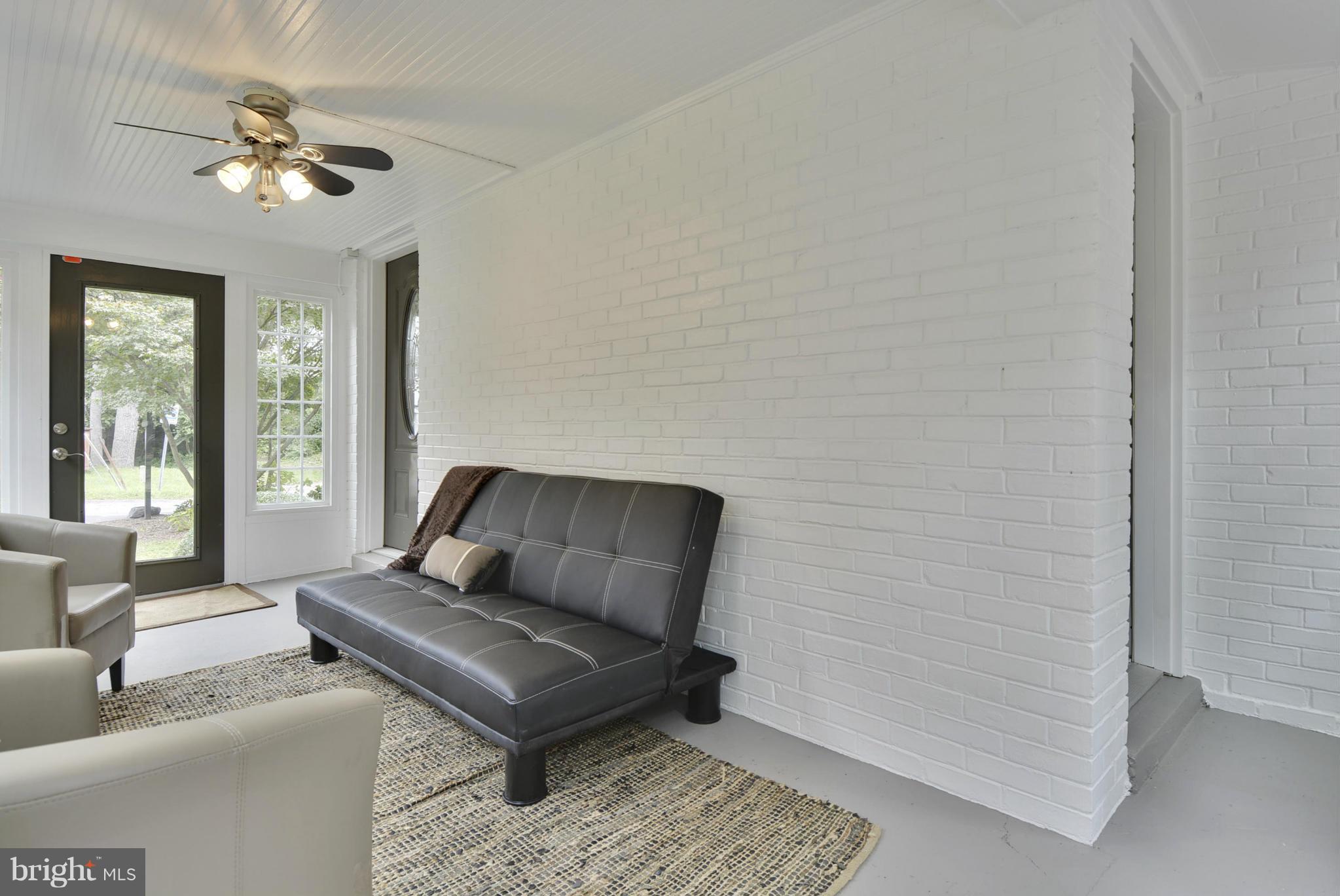 1611 South Springwood Drive Silver Spring, MD 20910 - Photo 3 of 30 Interior (General)