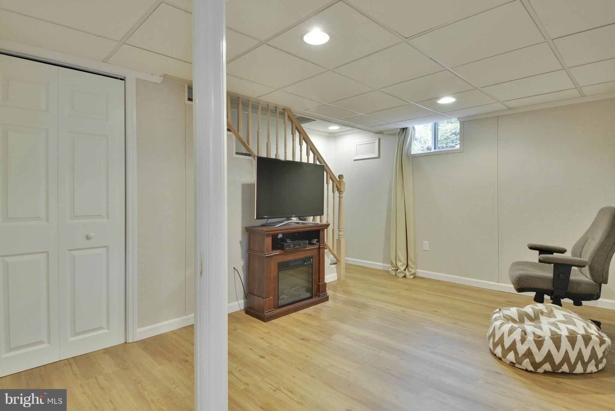 1611 South Springwood Drive Silver Spring, MD 20910 - Photo 22 of 30 Interior (General)