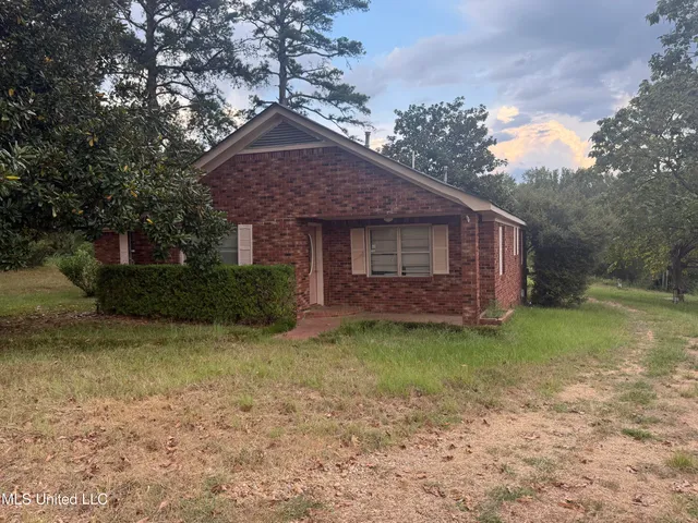 $140,000 | 1549 Highway 51, Winona, MS 38967