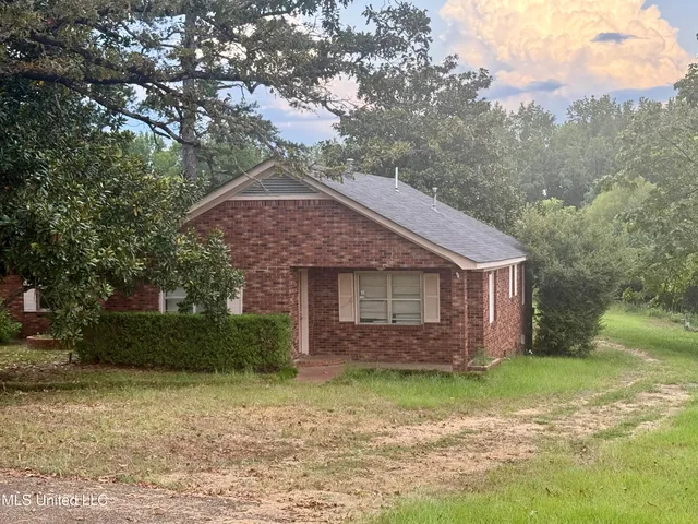 $140,000 | 1549 Highway 51, Winona, MS 38967
