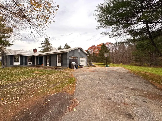 $239,000 | 286 Harvest Hills Drive, Shaftsbury, VT 05257