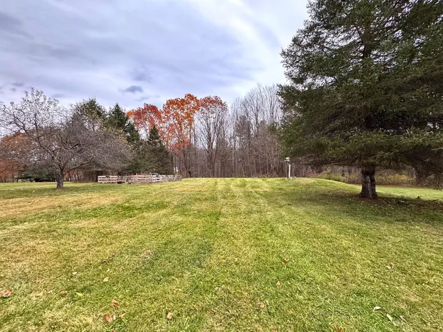 $239,000 | 286 Harvest Hills Drive, Shaftsbury, VT 05257