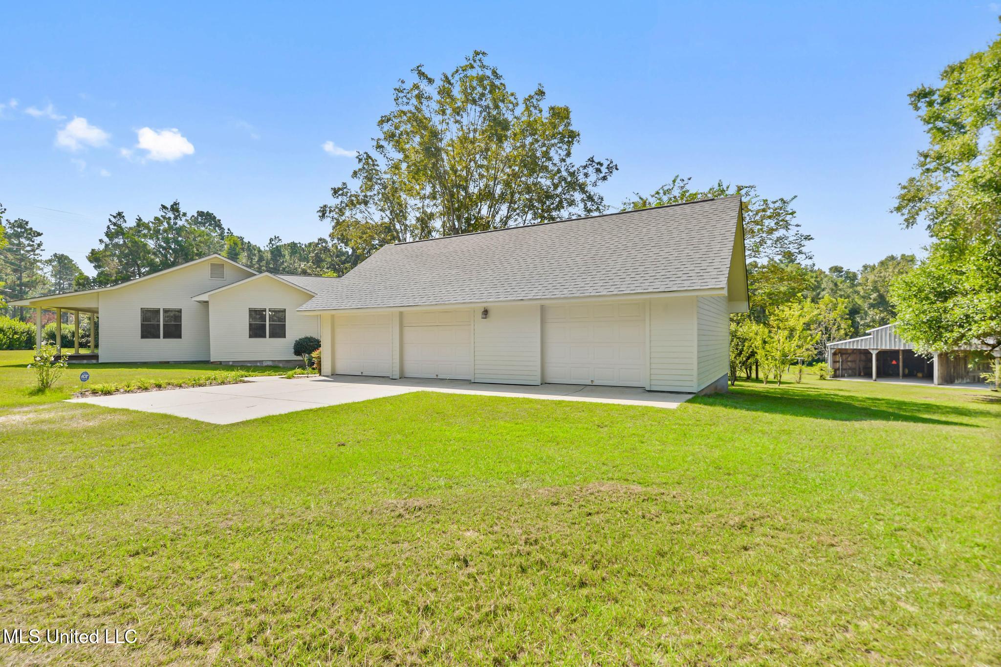 3281 Main Street Lucedale, MS 39452 - Photo 28 of 45 028