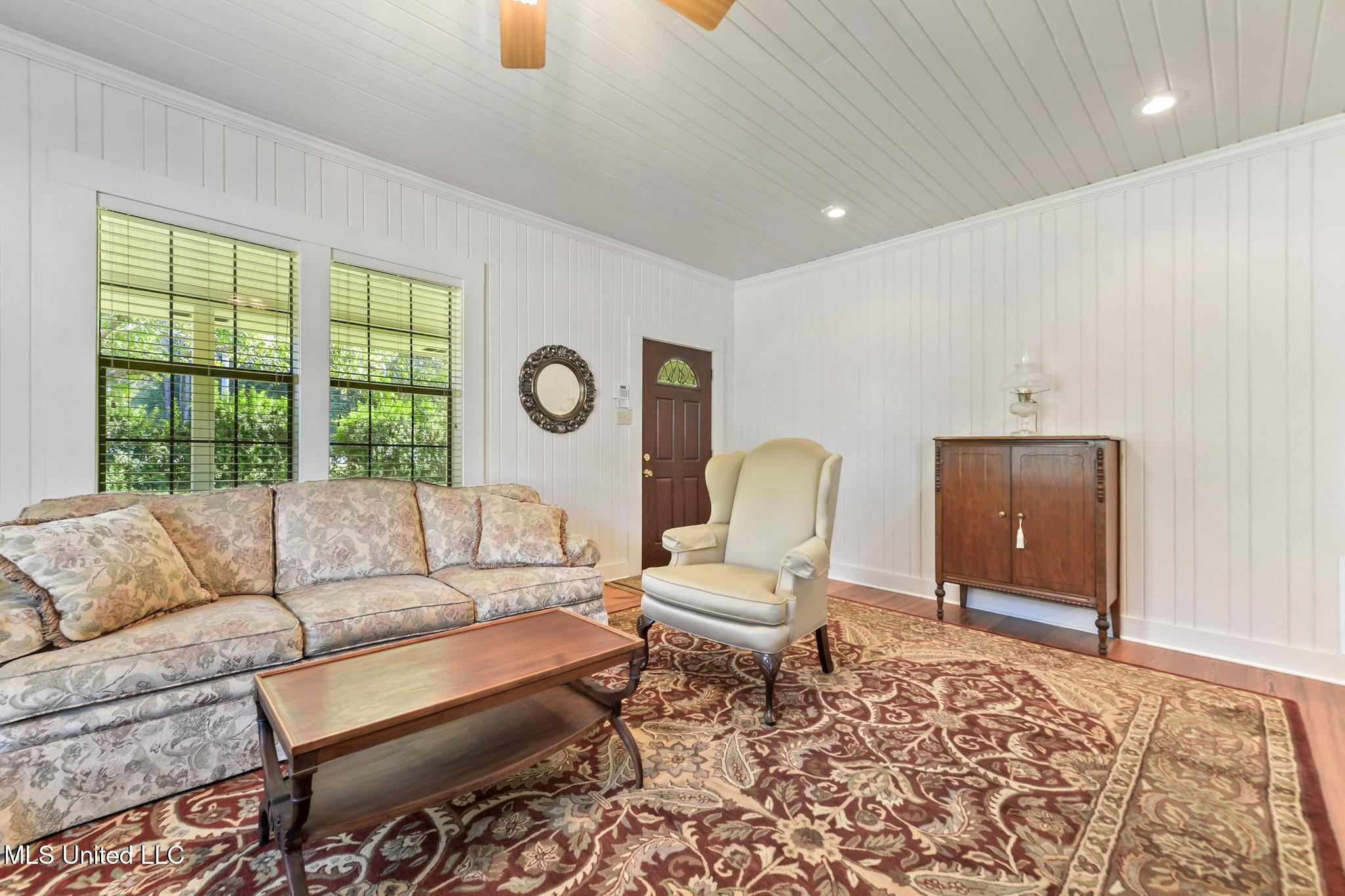 3281 Main Street Lucedale, MS 39452 - Photo 4 of 45 004