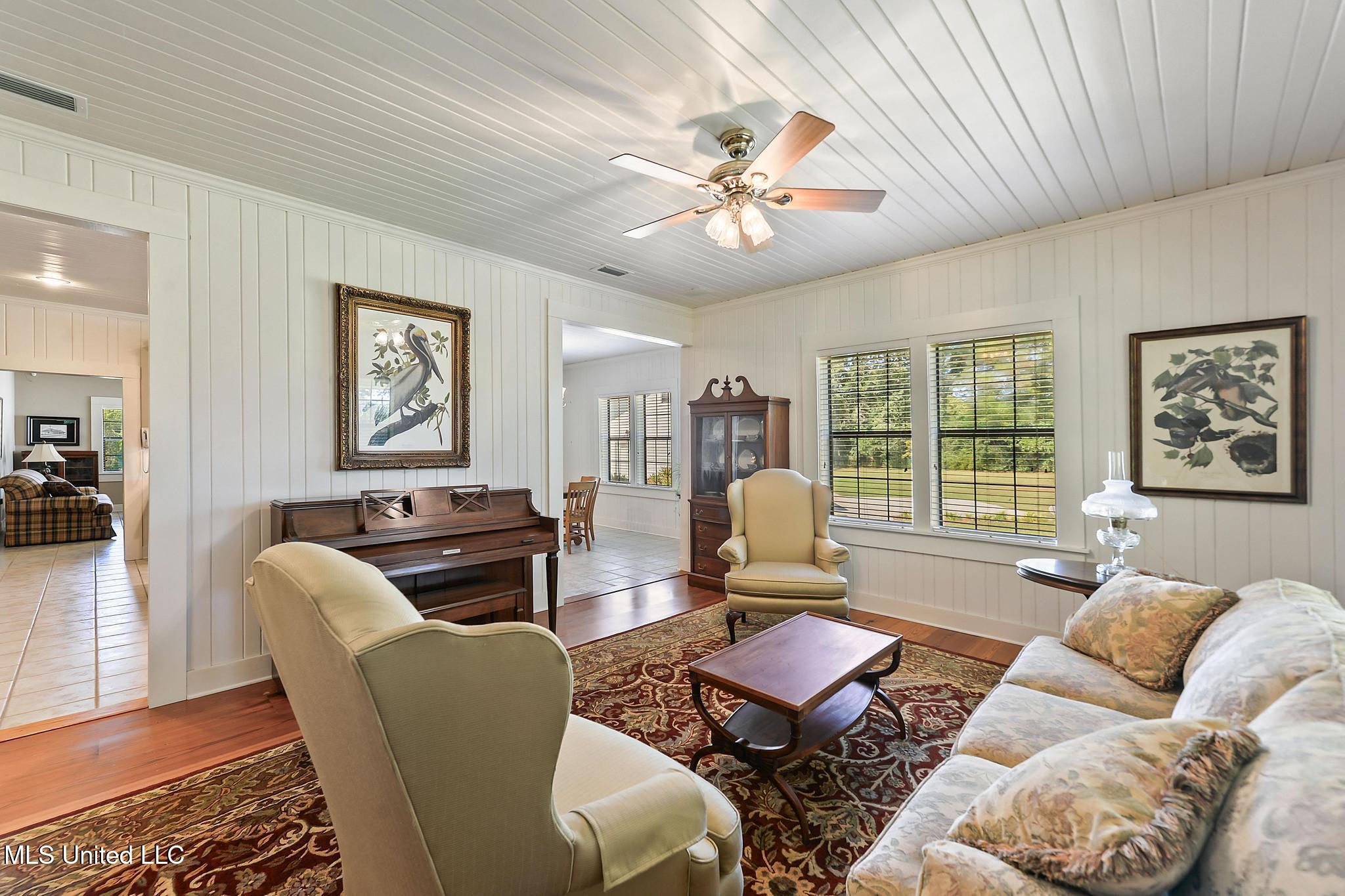 3281 Main Street Lucedale, MS 39452 - Photo 5 of 45 005