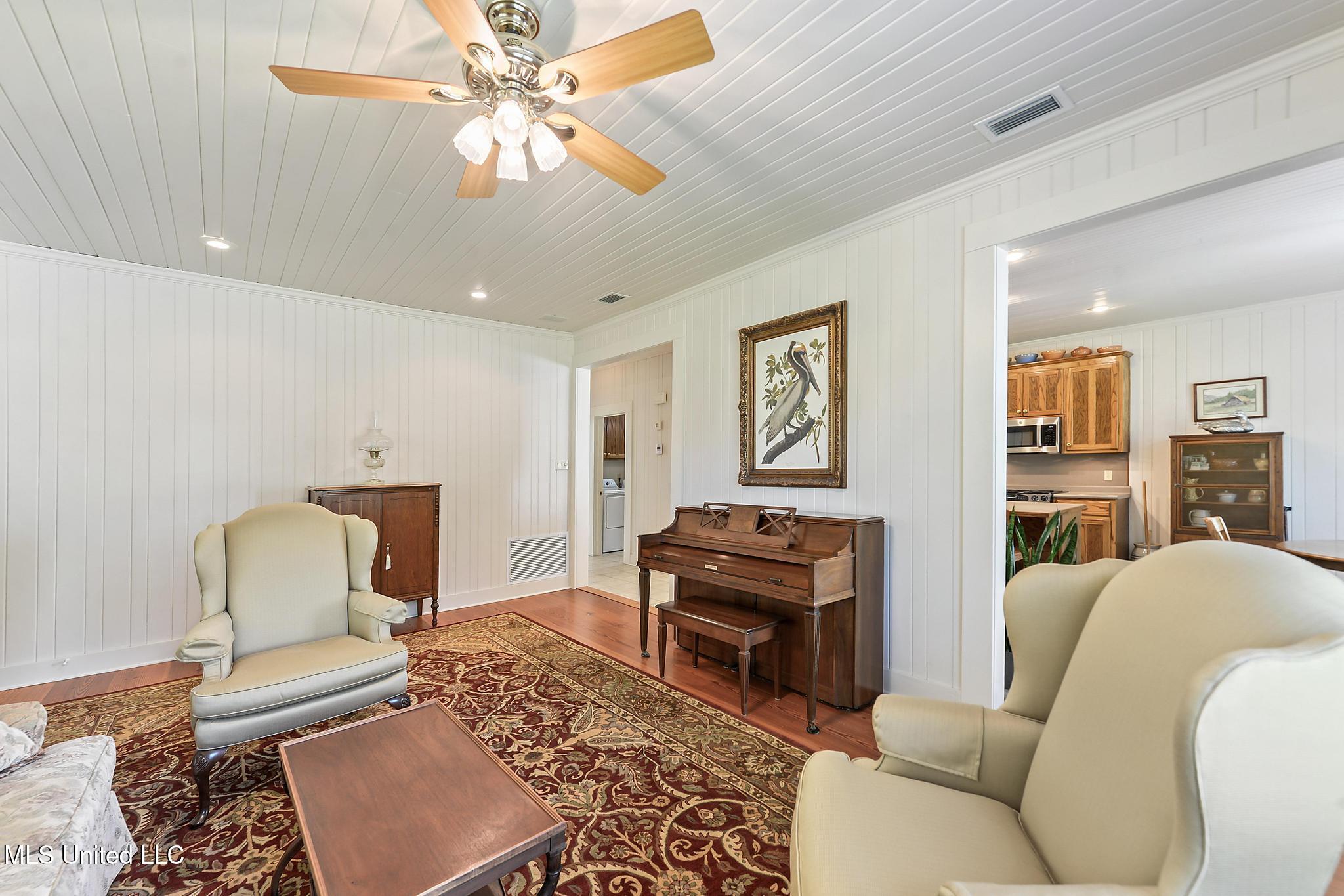 3281 Main Street Lucedale, MS 39452 - Photo 6 of 45 006