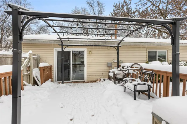 $264,000 | 177 Shady Lane, Bolingbrook, IL 60440