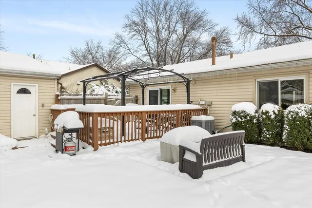 $264,000 | 177 Shady Lane, Bolingbrook, IL 60440