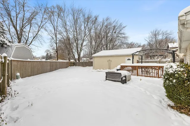 $264,000 | 177 Shady Lane, Bolingbrook, IL 60440