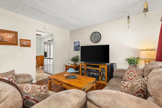 $264,000 | 177 Shady Lane, Bolingbrook, IL 60440