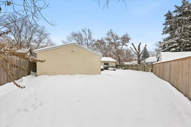 $264,000 | 177 Shady Lane, Bolingbrook, IL 60440