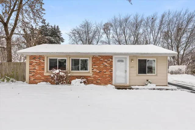 $264,000 | 177 Shady Lane, Bolingbrook, IL 60440