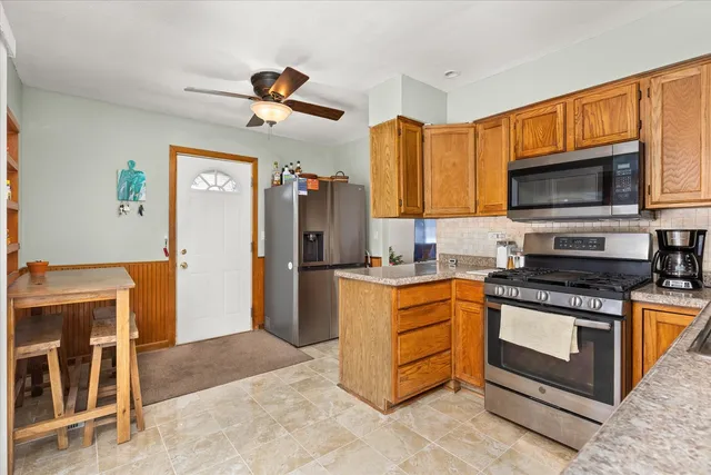 $264,000 | 177 Shady Lane, Bolingbrook, IL 60440