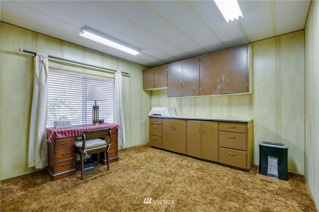 227 Southwest Dogwood Road Port Orchard, WA 98367 - Photo 12 of 25 Gallery Image 12