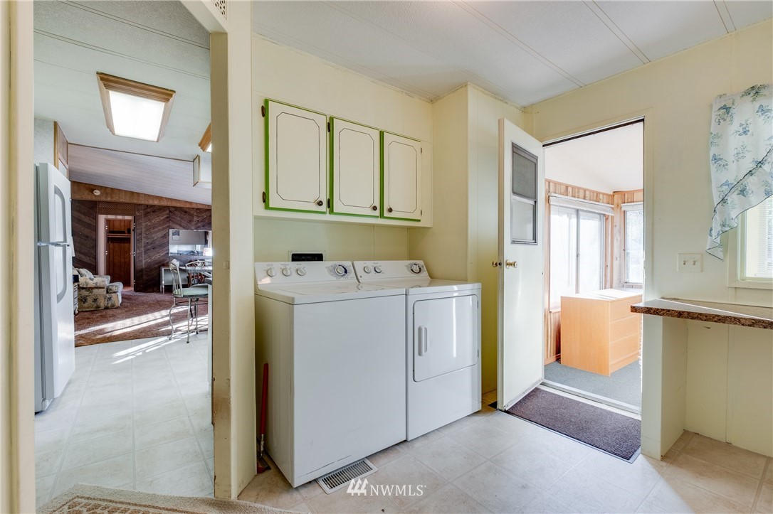 227 Southwest Dogwood Road Port Orchard, WA 98367 - Photo 20 of 25 Gallery Image 20