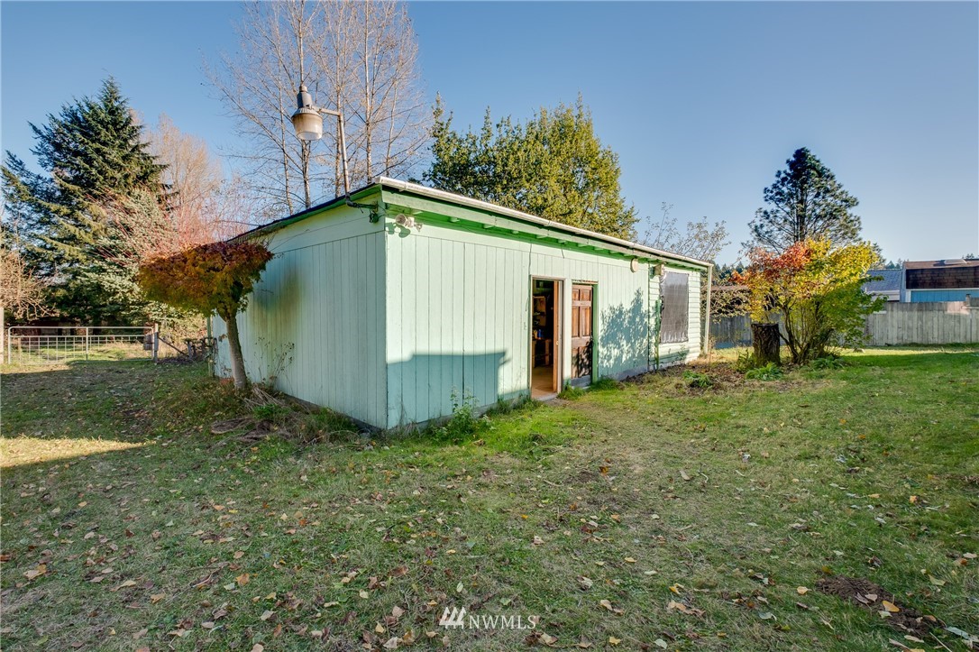 227 Southwest Dogwood Road Port Orchard, WA 98367 - Photo 22 of 25 Gallery Image 22