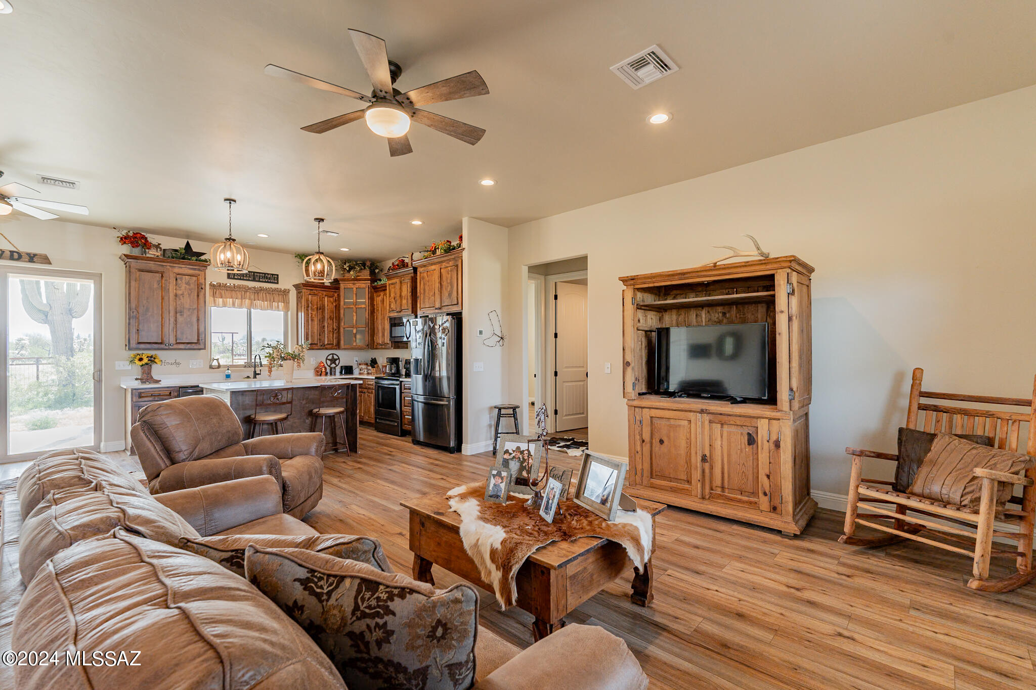 33810 East Jp Ranch Road Marana, AZ 85658 - Photo 12 of 45 Gallery Image 12