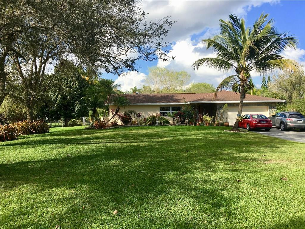 17031 Southwest 49th Street Southwest Ranches, FL 33331 - Photo 2 of 25 Photo 2