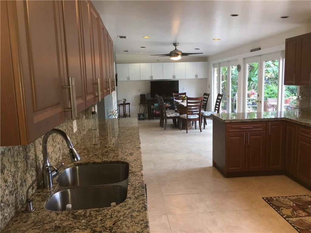 17031 Southwest 49th Street Southwest Ranches, FL 33331 - Photo 9 of 25 Photo 9