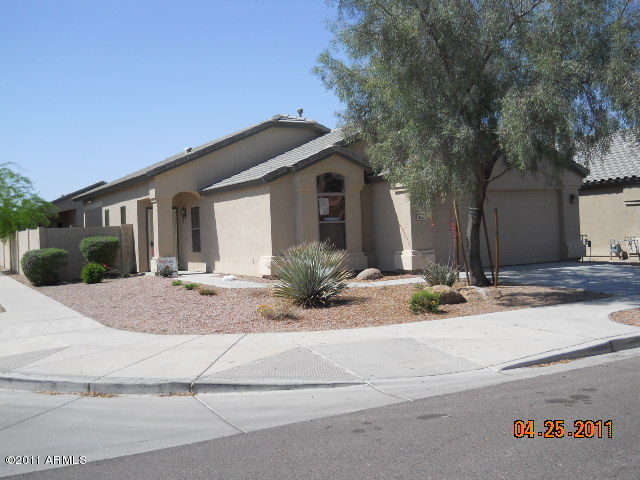 4511 West Beverly Road Laveen, AZ 85339 - Photo 2 of 22 4511 FRONT
