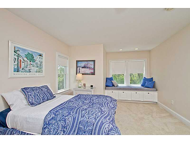 527 West Beach Road Charlestown, RI 02813 - Photo 17 of 25 Bedroom.
