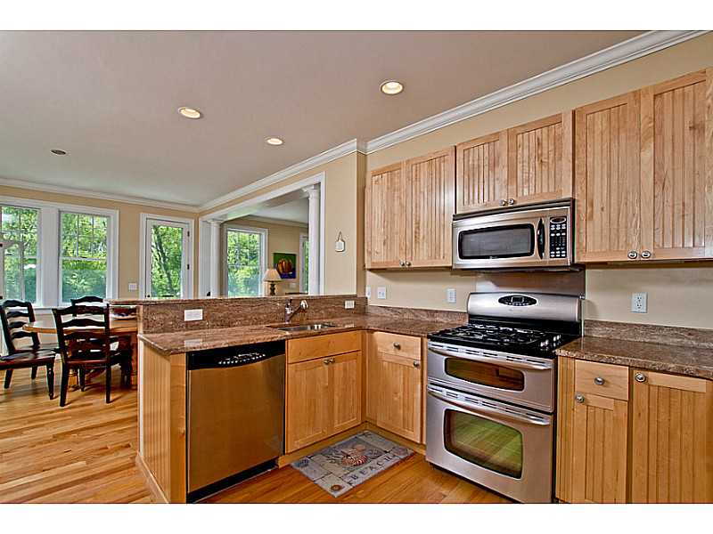 527 West Beach Road Charlestown, RI 02813 - Photo 8 of 25 Kitchen.