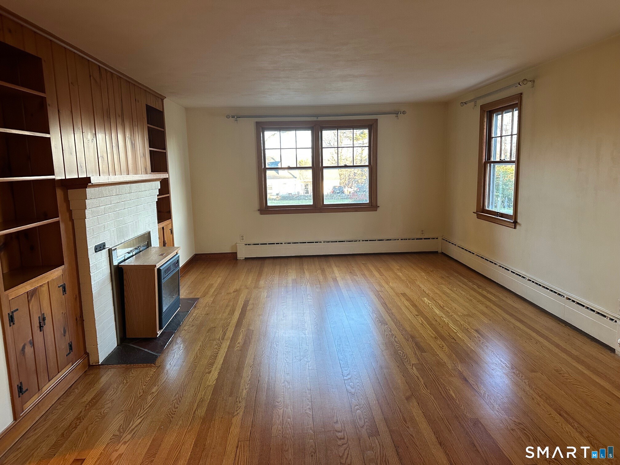 989 North Farms Road Wallingford, CT 06492 - Photo 4 of 28