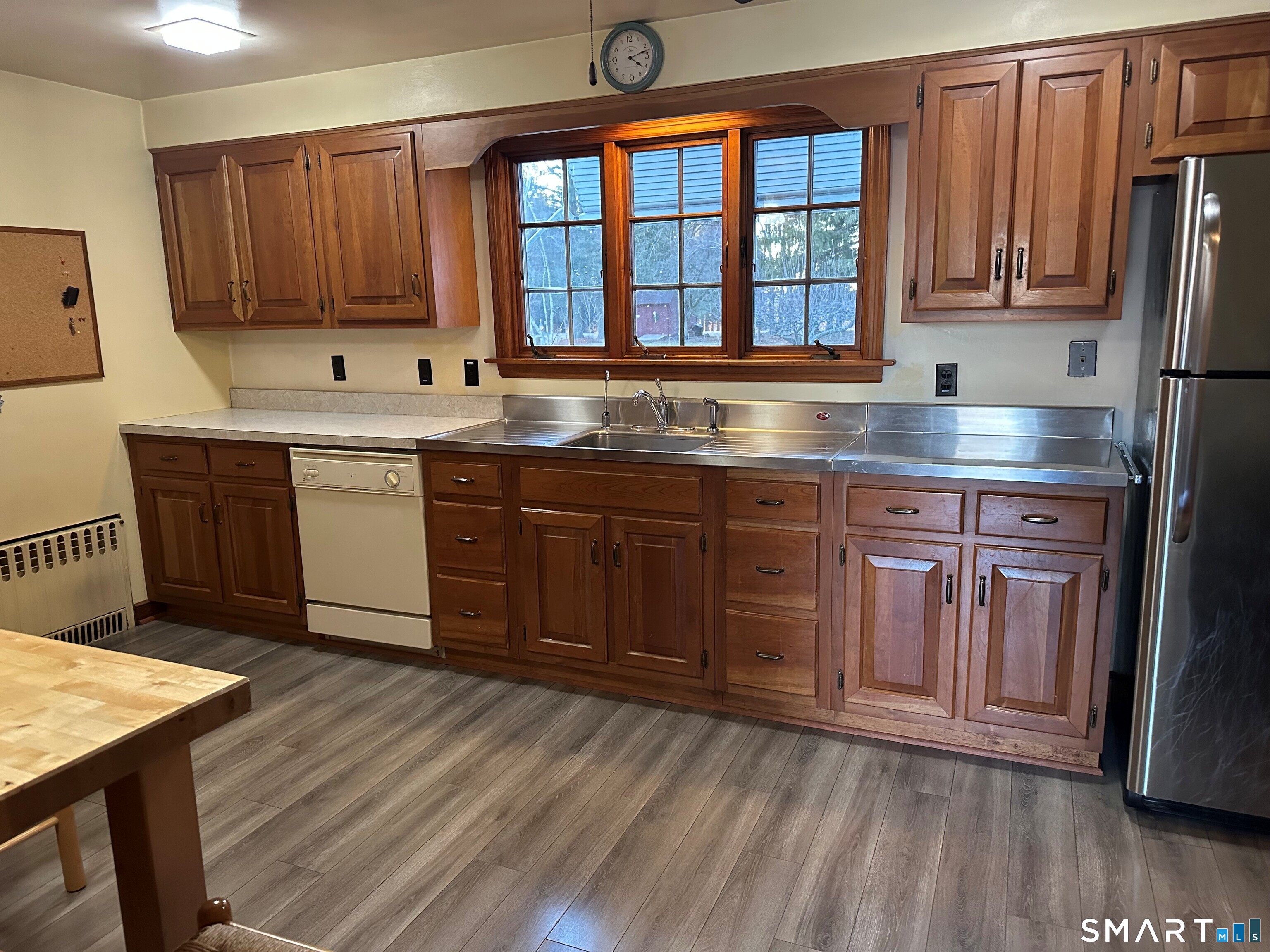 989 North Farms Road Wallingford, CT 06492 - Photo 7 of 28