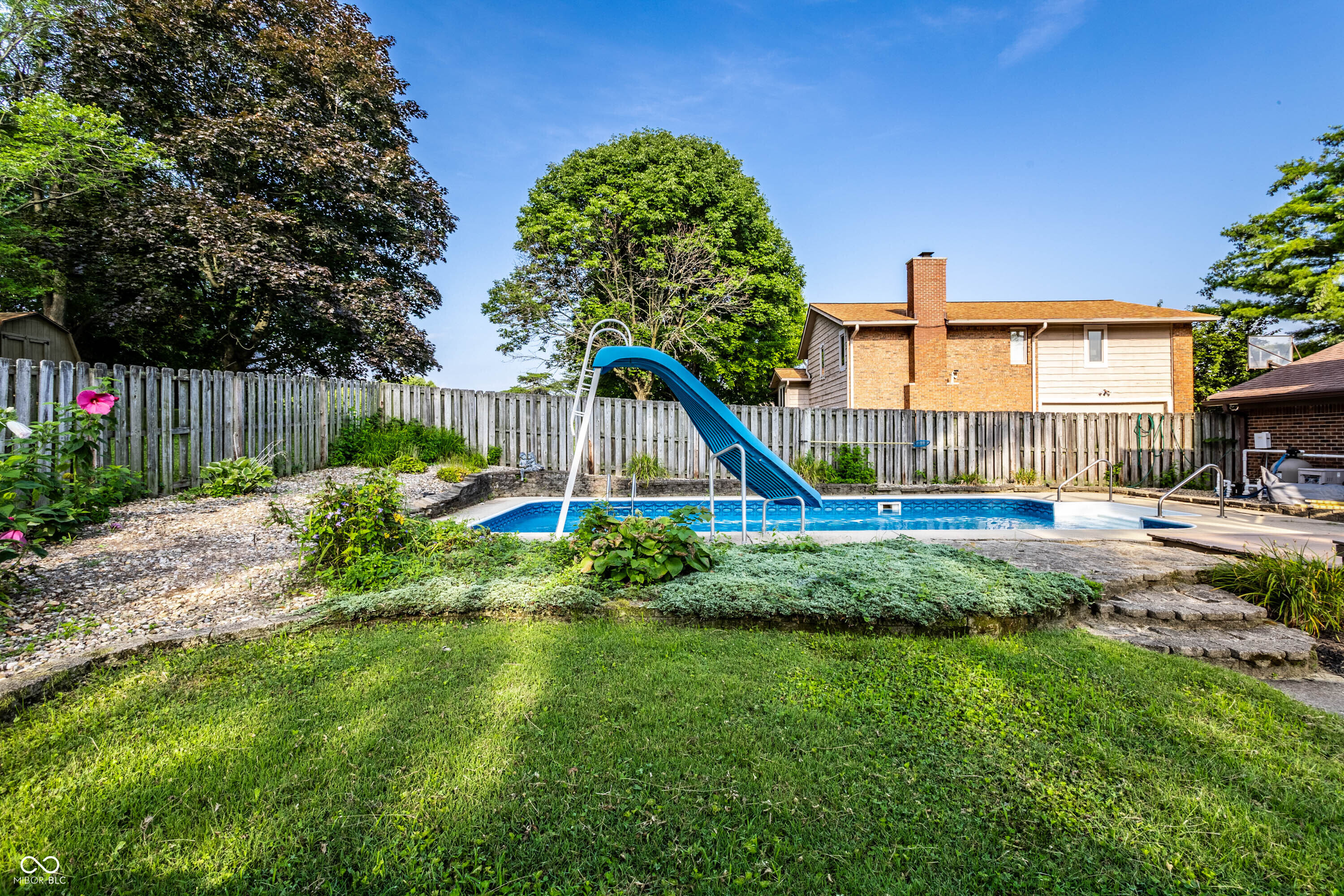 1637 Towe String Road Indianapolis, IN 46217 - Photo 41 of 54 Gallery Image 41