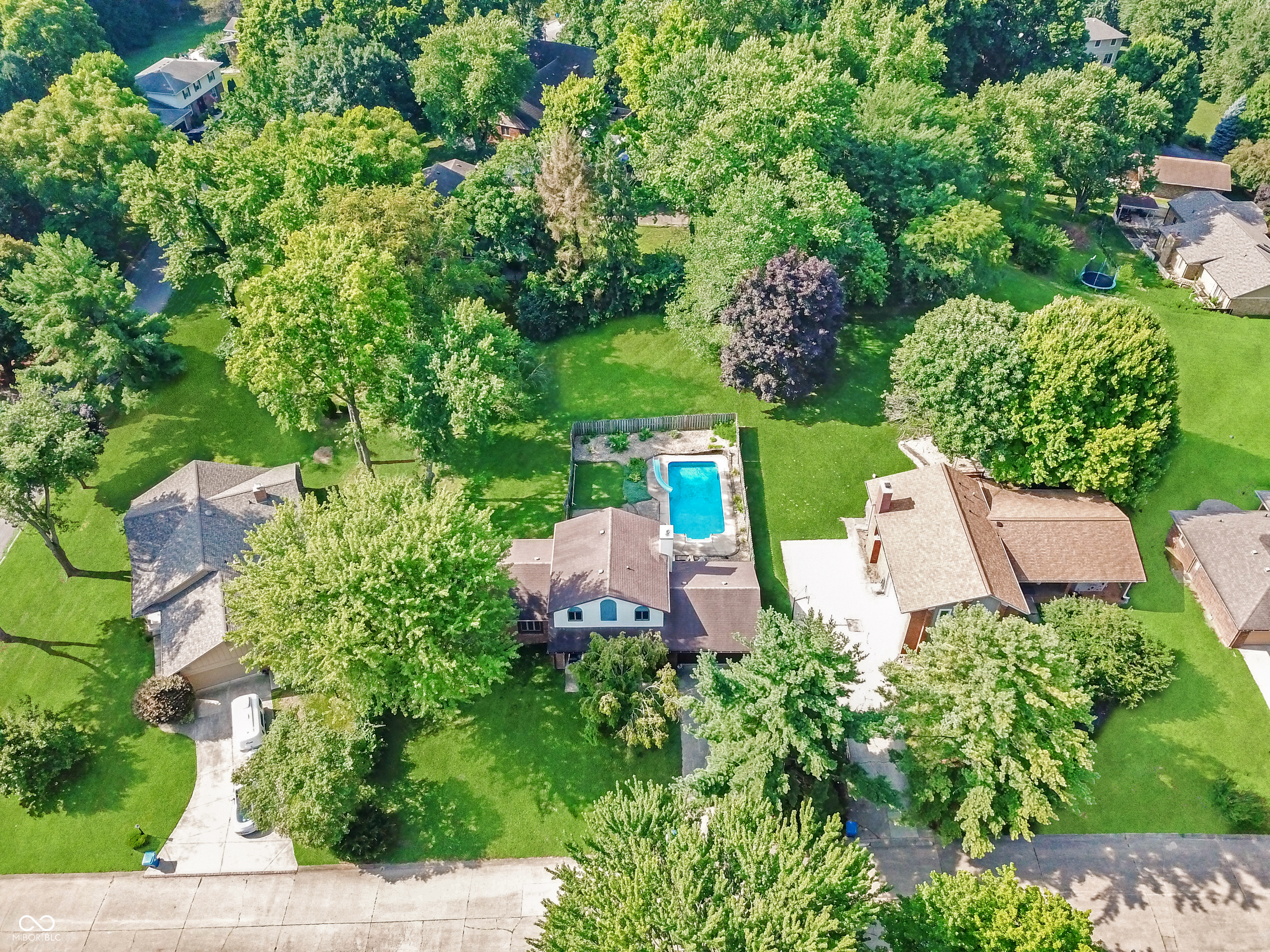1637 Towe String Road Indianapolis, IN 46217 - Photo 46 of 54 Gallery Image 46