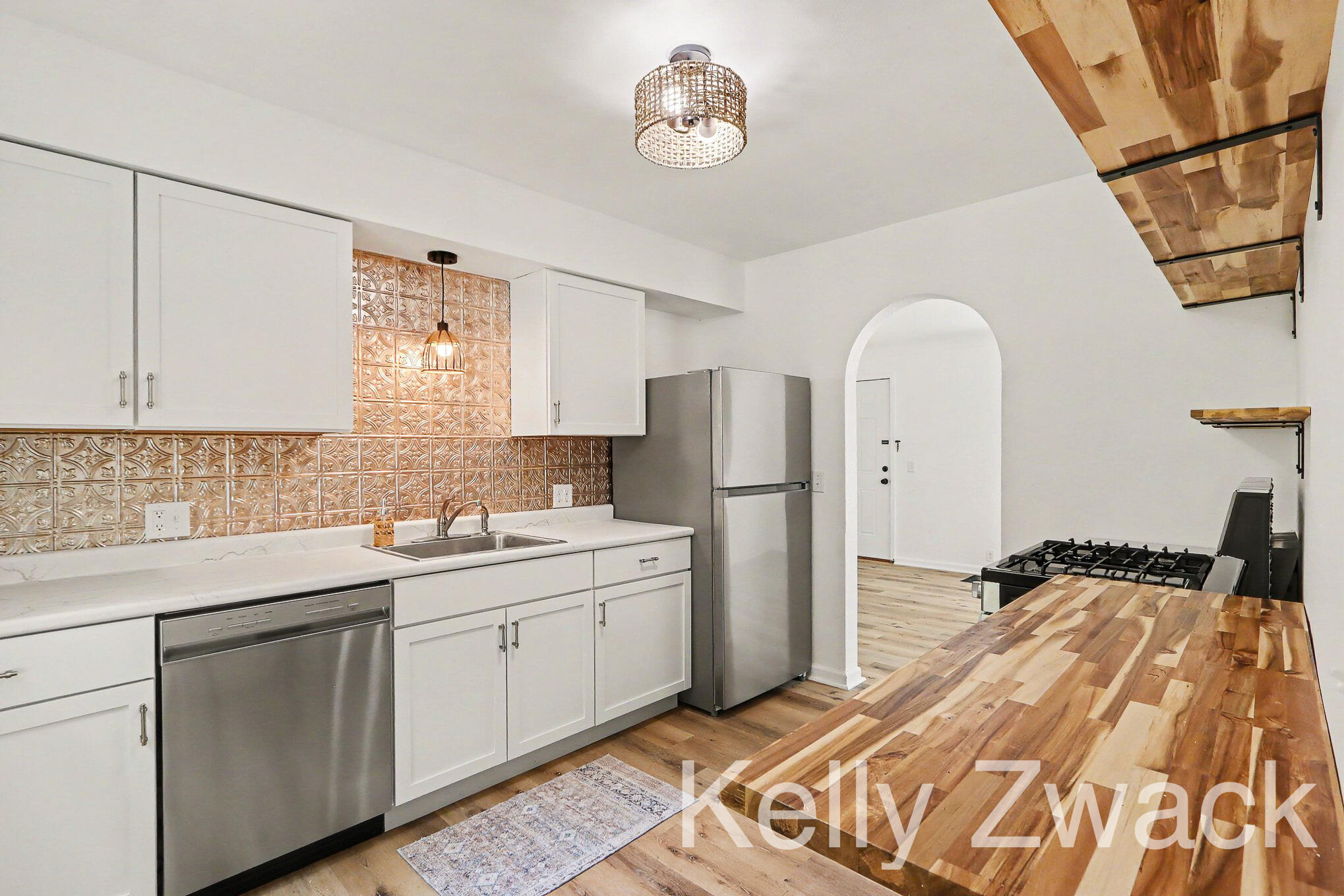 830 Edison Street Kalamazoo, MI 49004 - Photo 6 of 23 Kitchen