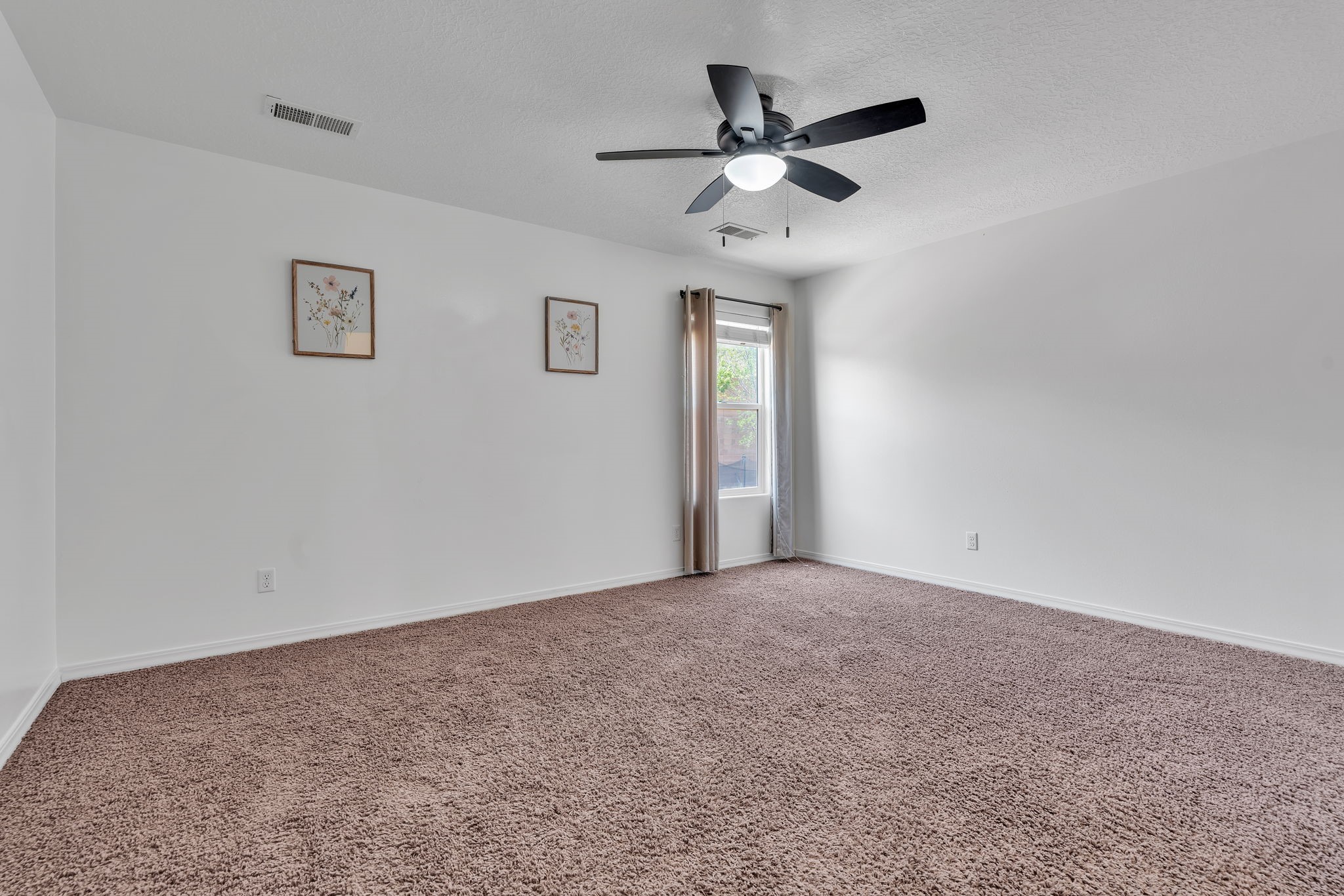 6914 Wrangell Loop Northeast Rio Rancho, NM 87144 - Photo 41 of 61 Bedroom Great Closet