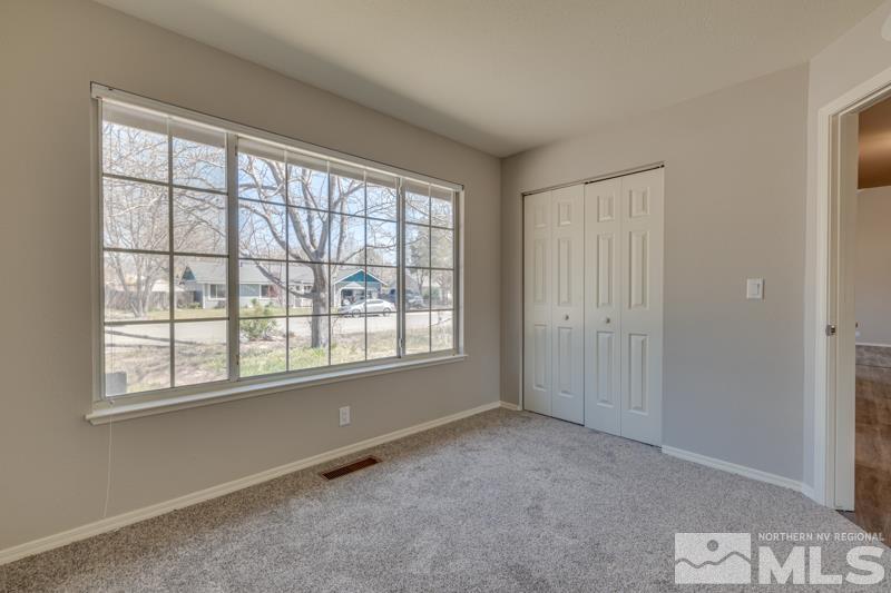 10735 Palm Sparks, NV 89441 - Photo 17 of 25 Photo 17