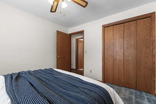$335,000 | 924 South Kensington Drive, Appleton, WI 54915
