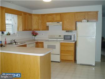 445 Country Way Mickleton, NJ 08056 - Photo 3 of 10 Kitchen