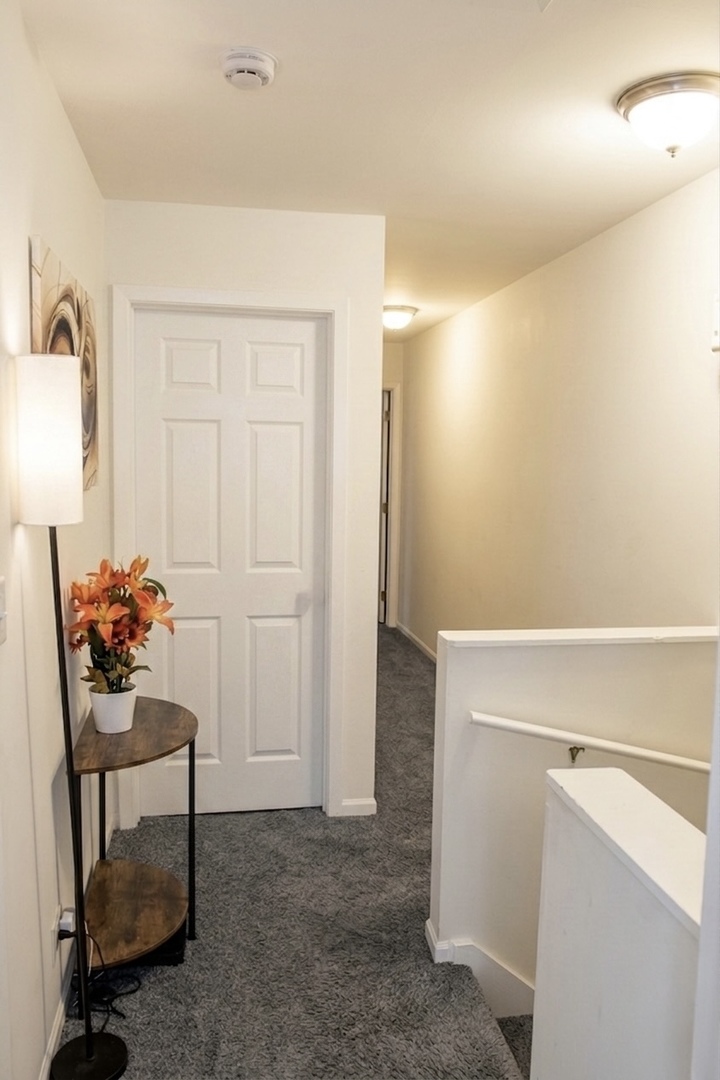 72 Ruga Court Addison, IL 60101 - Photo 8 of 16