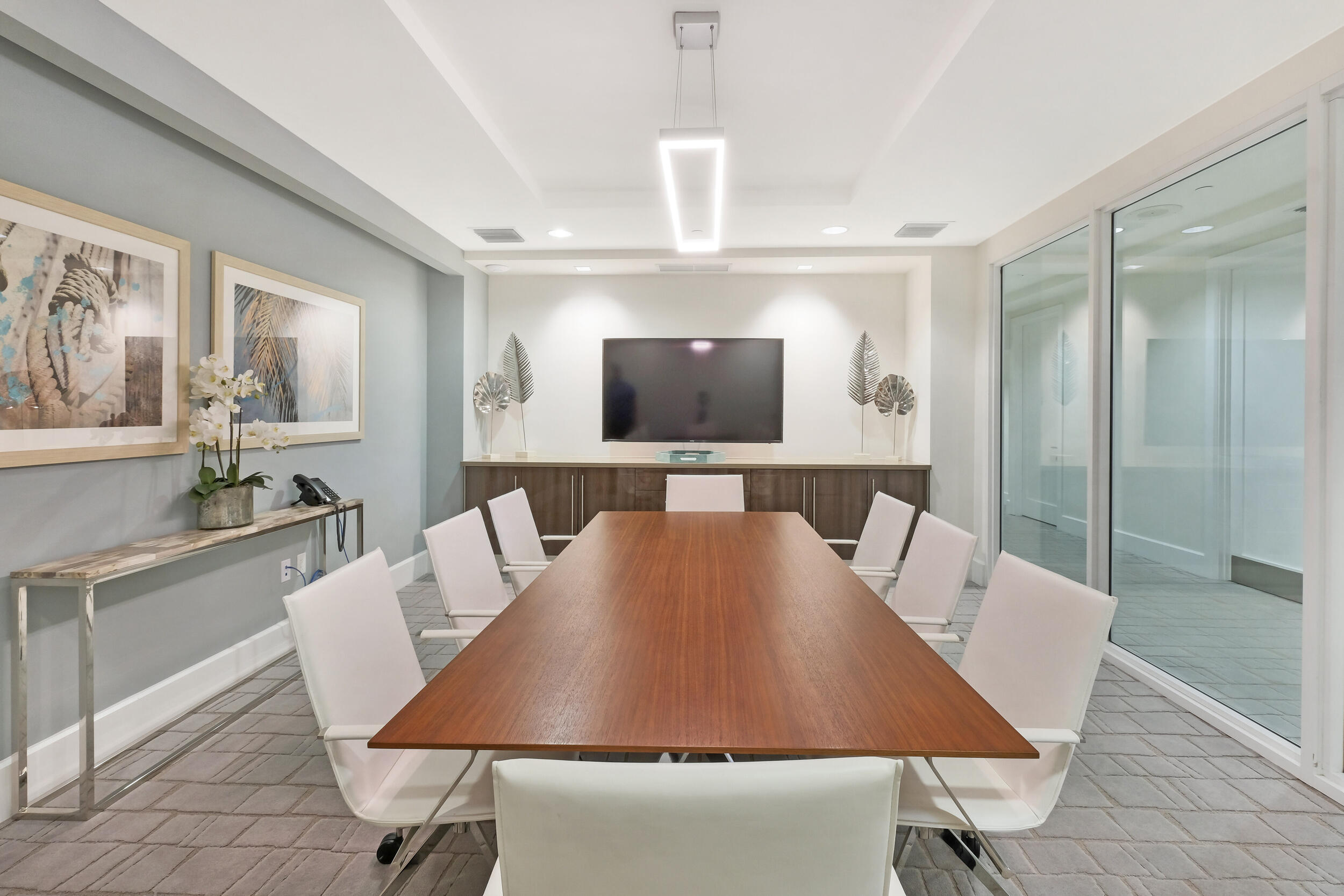 2700 Donald Ross Road, Unit 306 Palm Beach Gardens, FL 33410 - Photo 38 of 43 Business Center