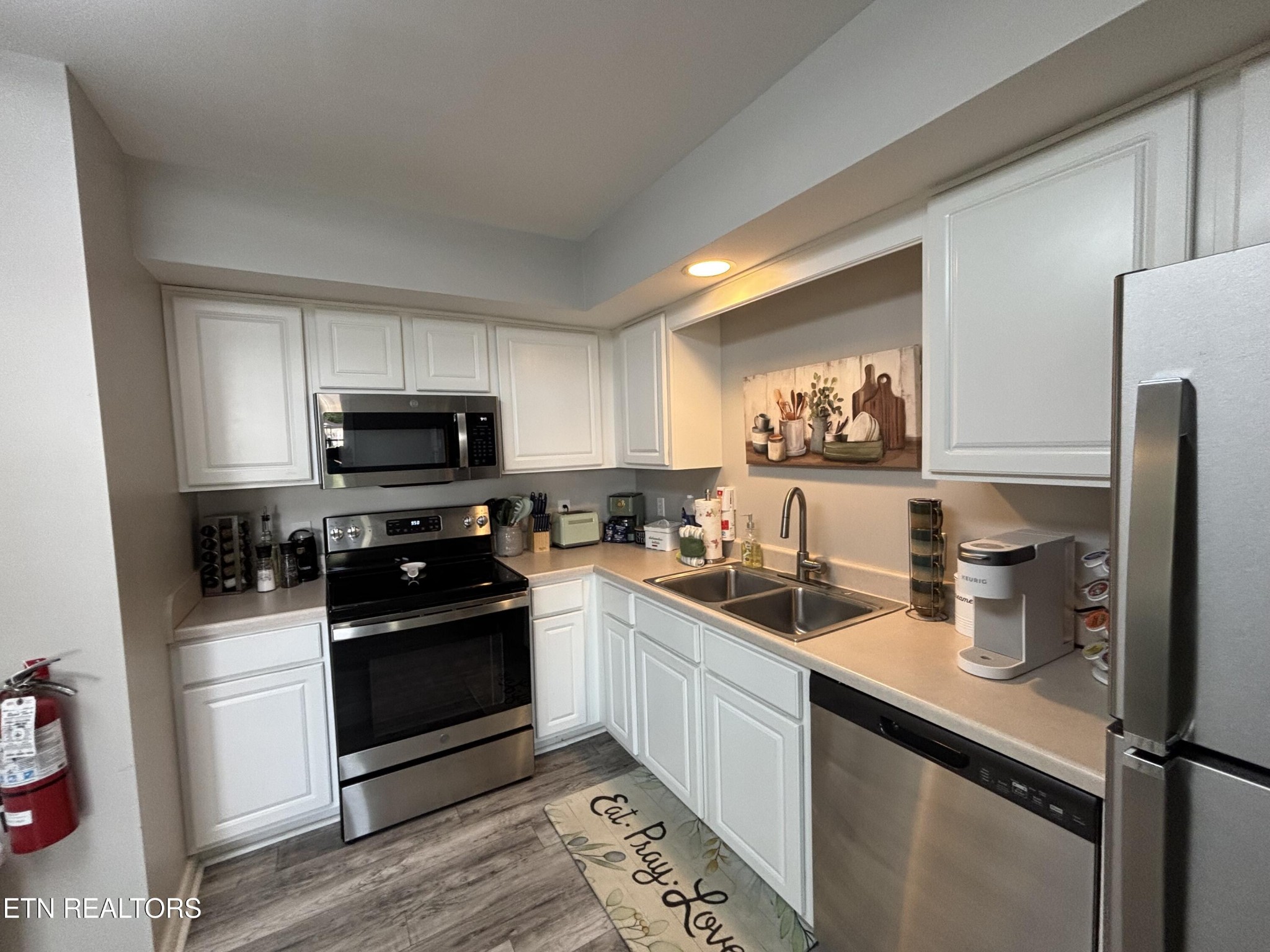 537 Orch Vly Way Pigeon Forge, TN 37862 - Photo 13 of 28