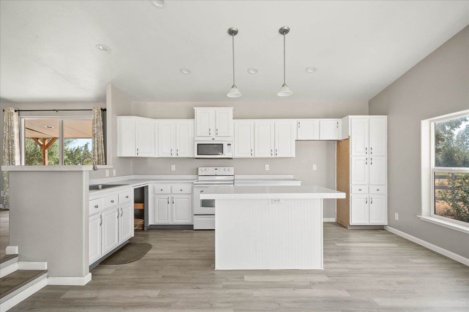 1117 West Paradise Road Spokane, WA 99224 - Photo 13 of 50 Gallery Image 13