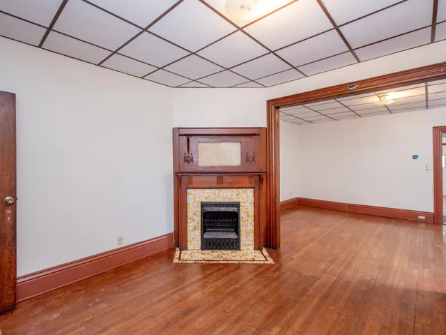 $380,000 | 446-448 Virginia Street, St. Paul, MN 55103